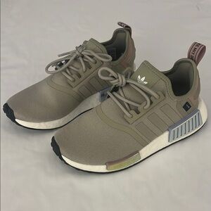 adidas Women's NMD_r1 Sneaker